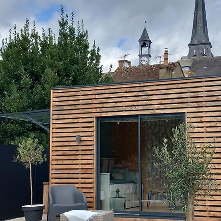 Lodge Au Vent Savigne-l'Eveque Bagian luar foto